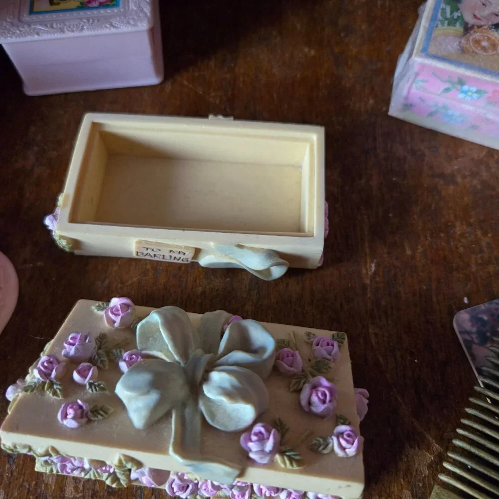 Vintage Box of Pink Roses Trinket Box Romantic Cottagecore Victorian Style
